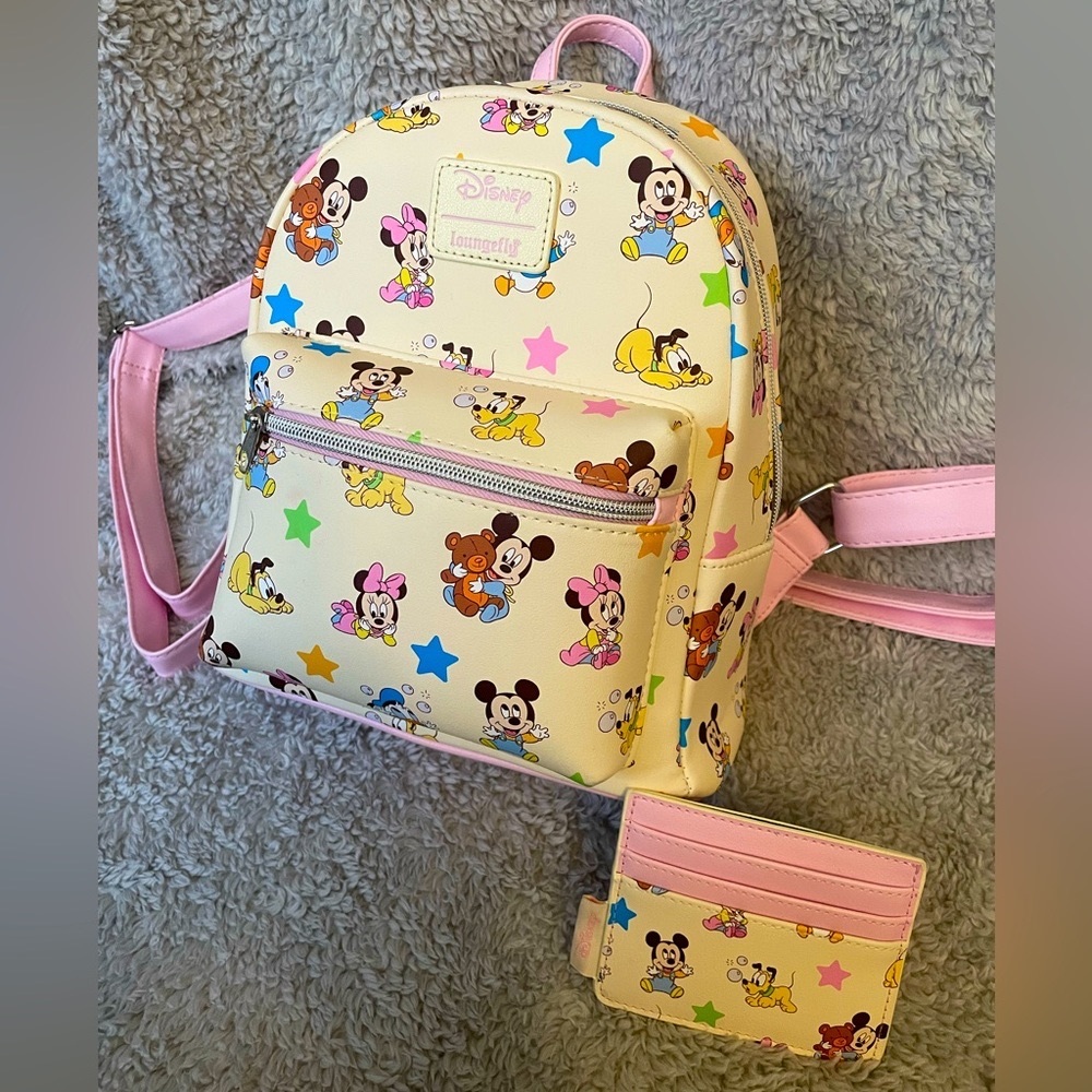 🍼Like NEW! Baby Disney Characters Loungefly Mini Backpack & Card Holder💕